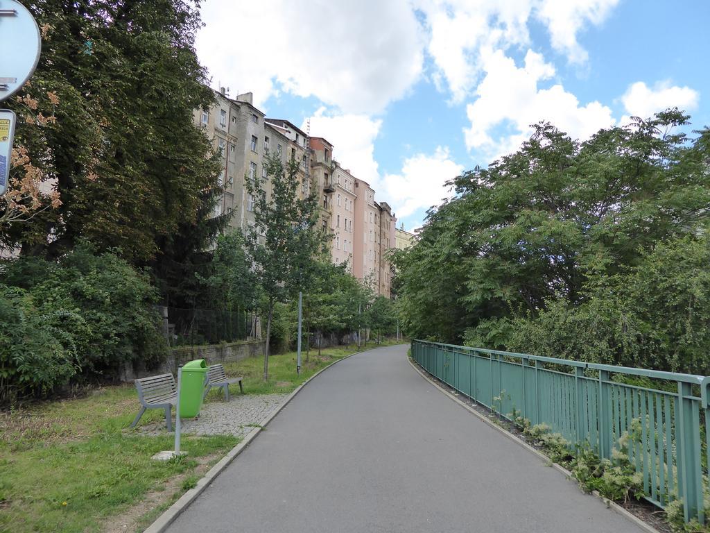 Victoria Design Stays - Apartment Rehorova Prag Eksteriør billede