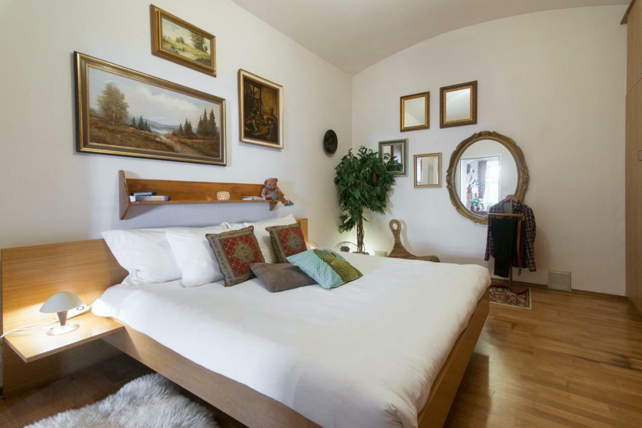 Victoria Design Stays - Apartment Rehorova Prag Eksteriør billede